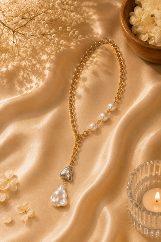Pearl Balance Necklace