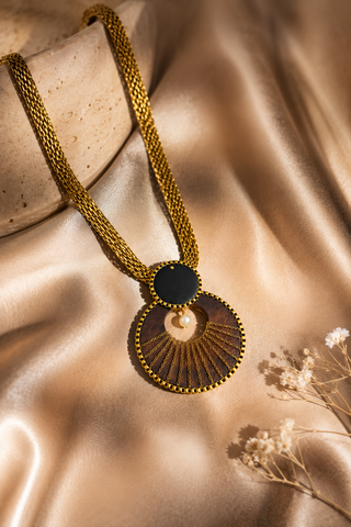 Knock On Wood Necklace