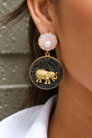 Trunk Call Earrings