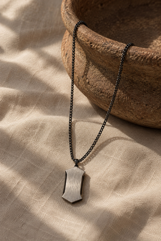 Cut Different Necklace