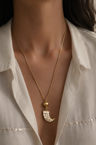 MOP Tusk Necklace