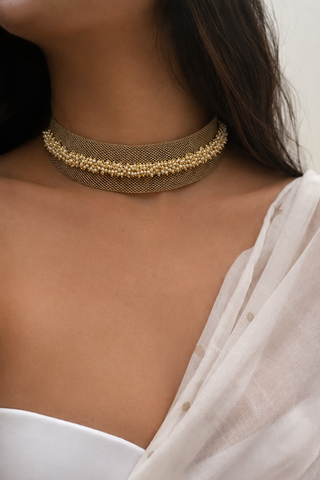 Golden Gupshup Necklace