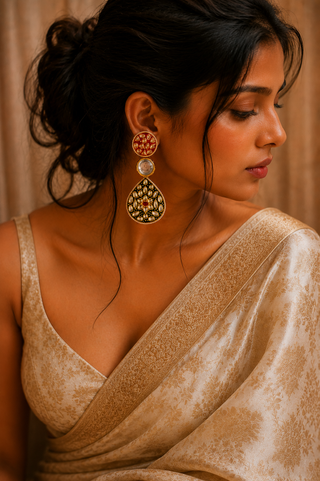 Karishma Tanna In Jashn Earrings