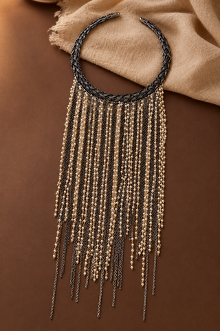 Falling Pearls Necklace