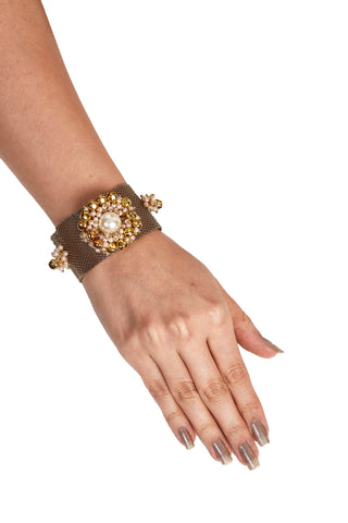 Golden Bloom Mesh Bracelet