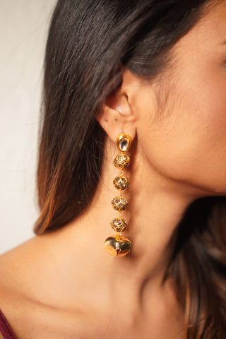 Hina Khan In Black diamond Mehfil Earrings