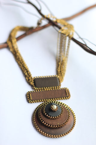 Wooden You Stare Necklace