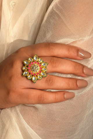 Gulabi Bloom Ring