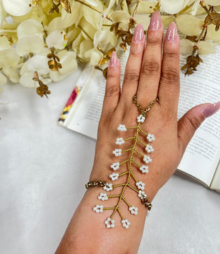 Brideside Hathpaan