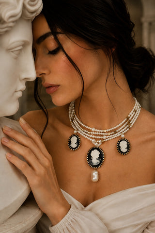 Duchess Diaries Necklace